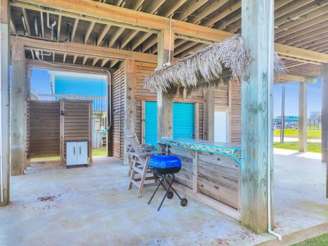 964 S Selwyn Road Crystal Beach TX 77650