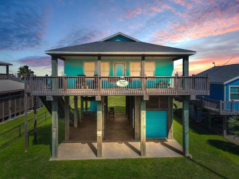 964 S Selwyn Road Crystal Beach TX 77650