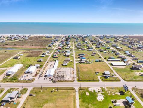 964 S Selwyn Road Crystal Beach TX 77650