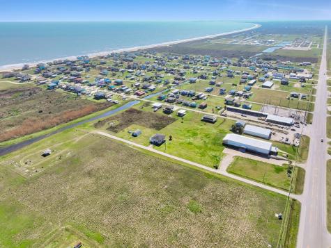 964 S Selwyn Road Crystal Beach TX 77650