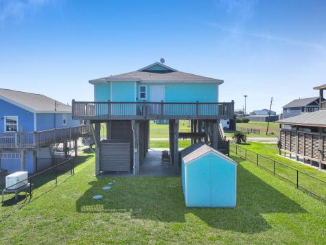964 S Selwyn Road Crystal Beach TX 77650