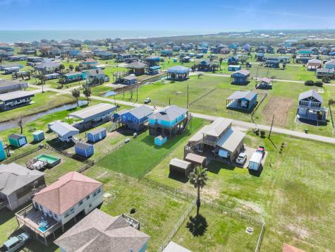 964 S Selwyn Road Crystal Beach TX 77650