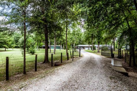 4944 Fm 1374 Road Huntsville TX 77340