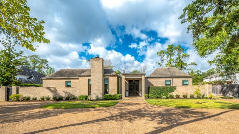 9 Pinewood Circle Houston TX 77024
