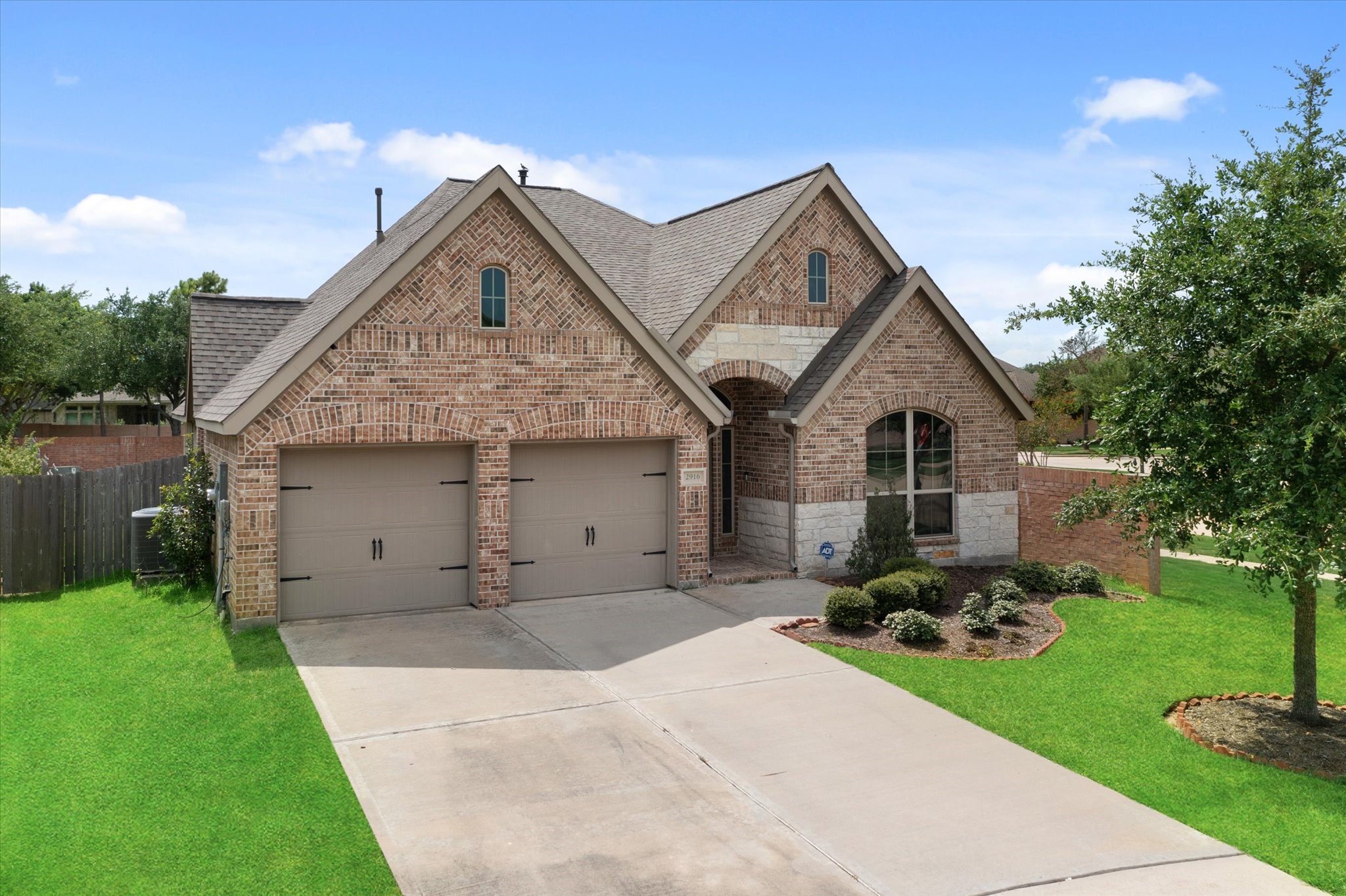 2916 Ivory Terrace Lane Pearland TX 77584