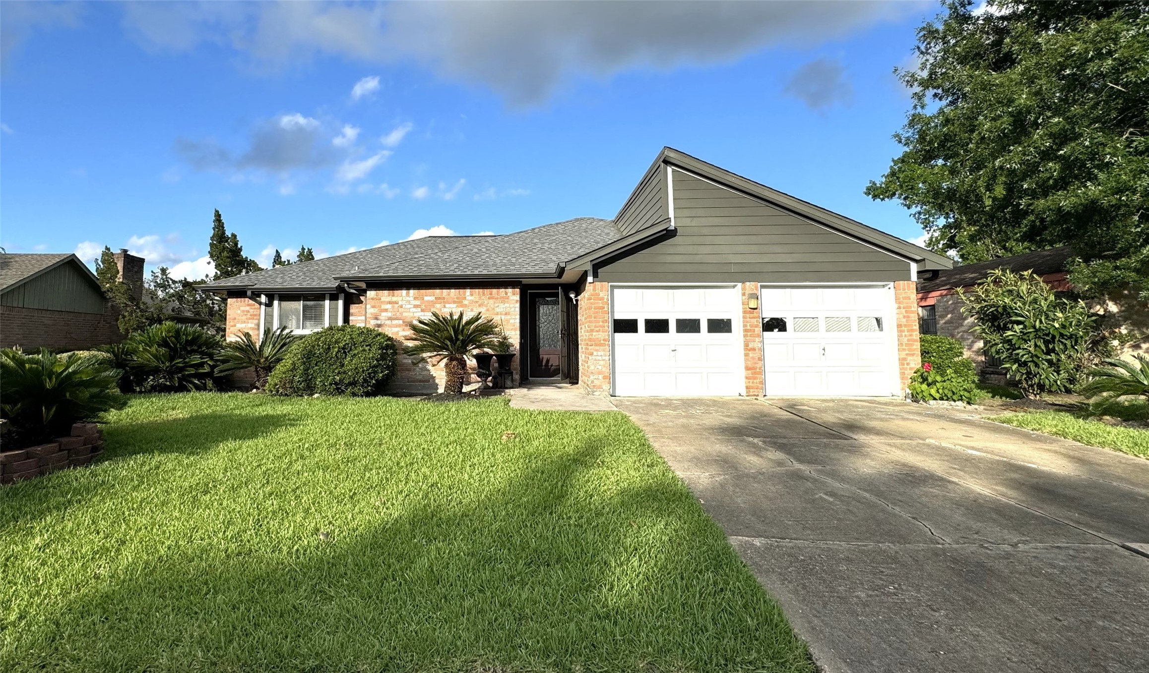 7315 Longvine Drive Houston TX 77072