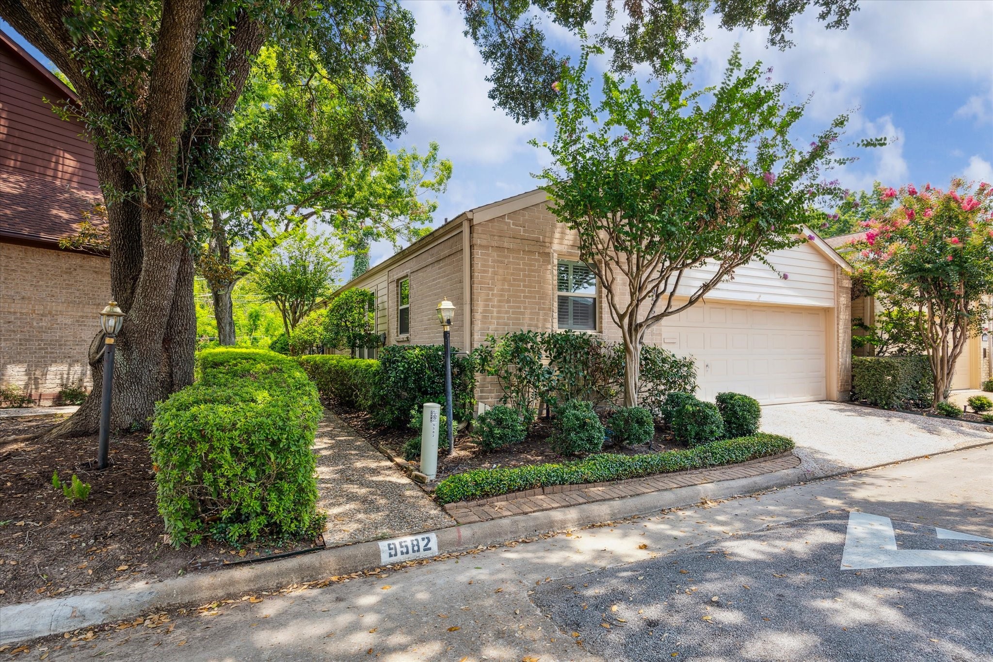 9582 Longmont Drive Houston TX 77063