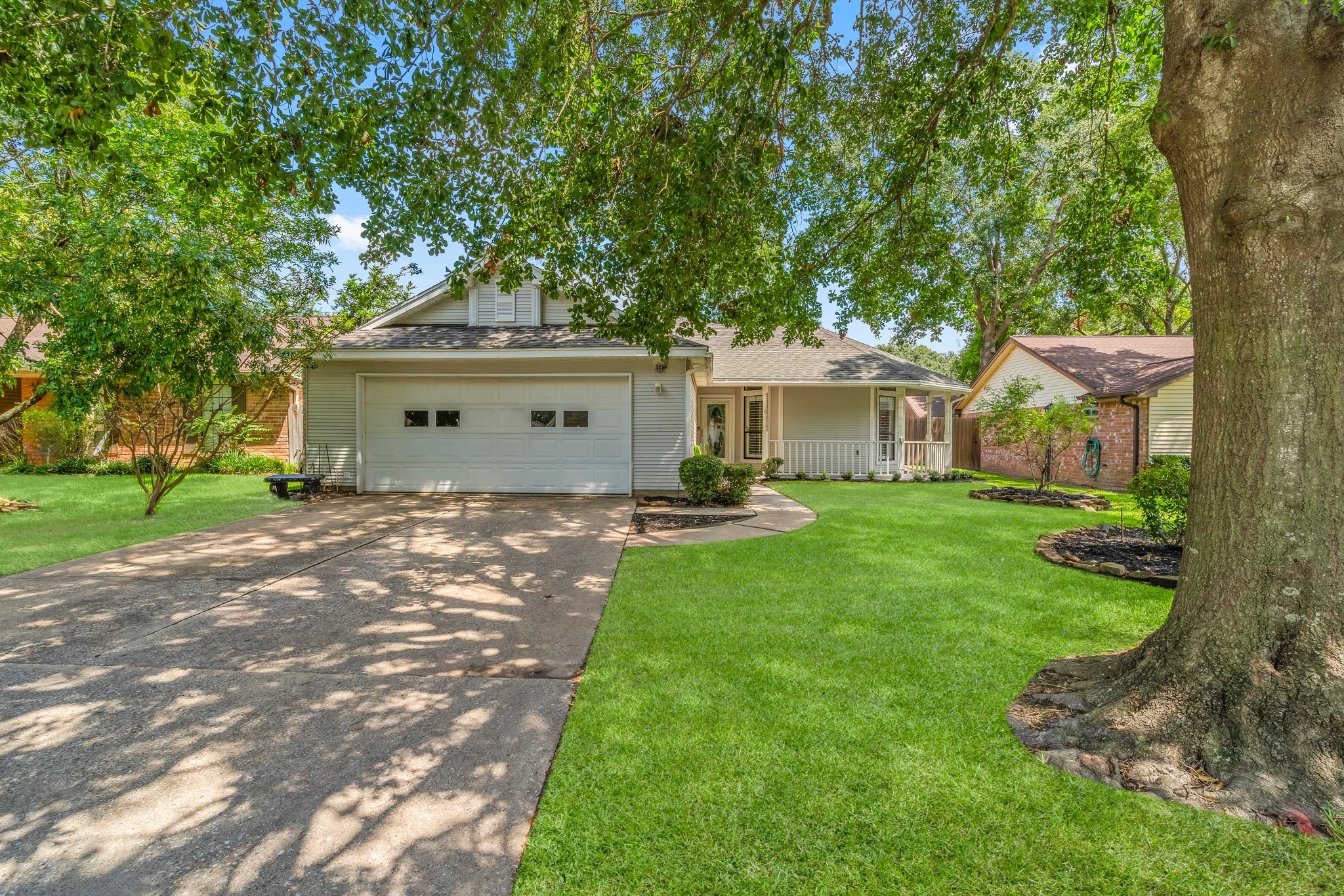 6 Dover Drive Conroe TX 77304