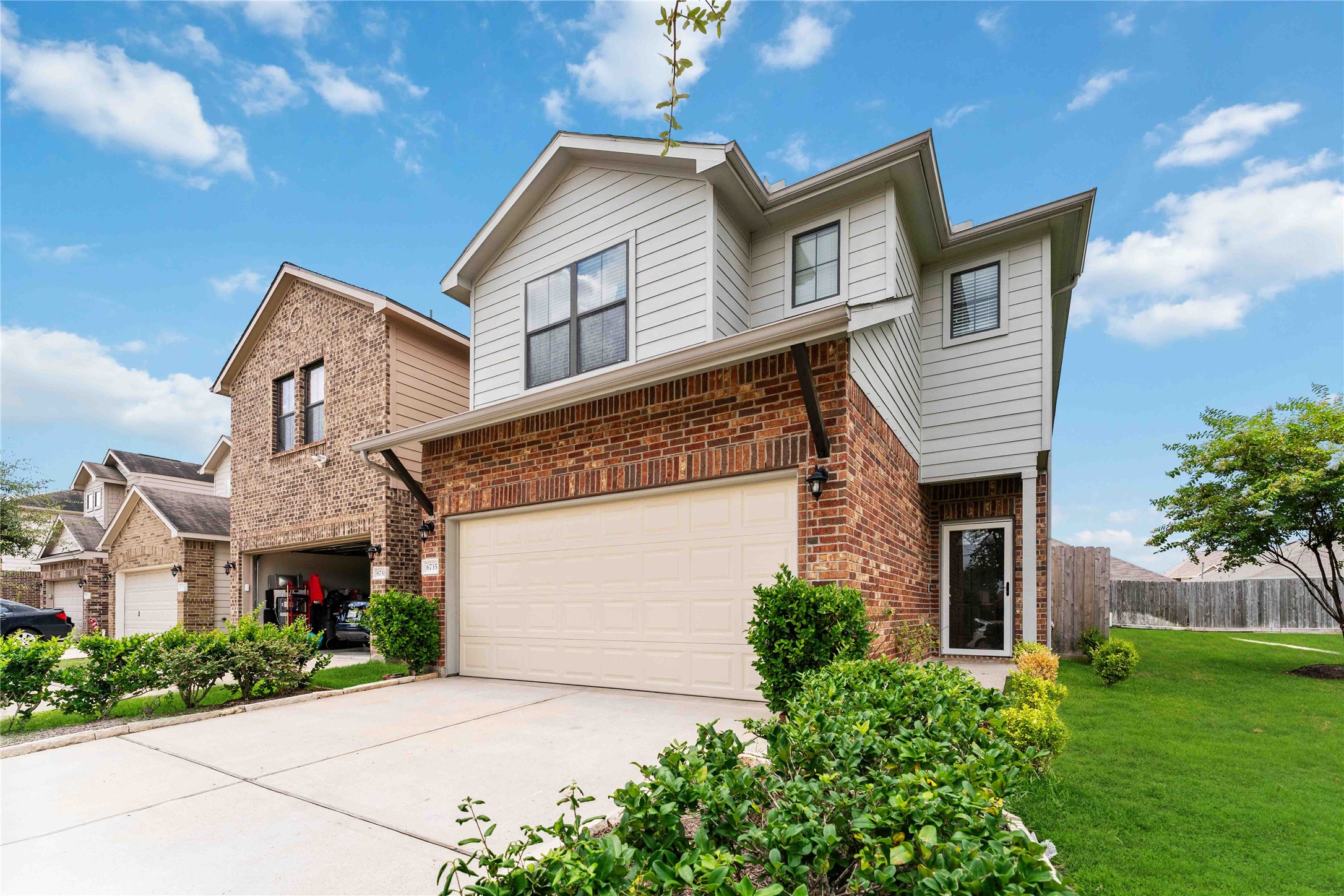 6735 Sharpstone Creek Lane Houston TX 77084