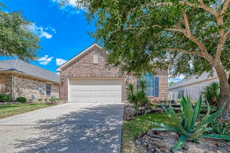 1611 Berlino Drive Pearland TX 77581