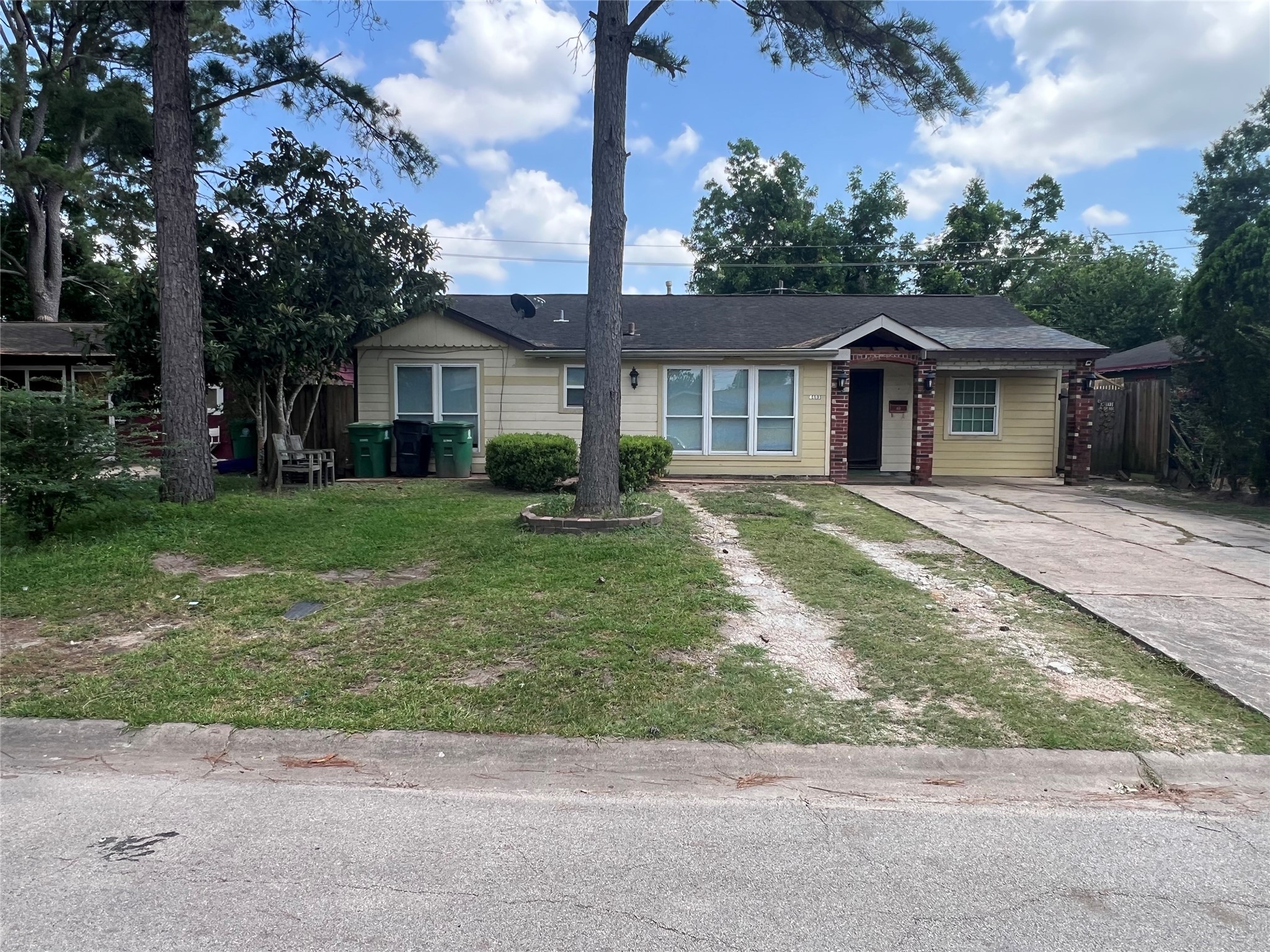 6402 Belarbor Street Houston TX 77087