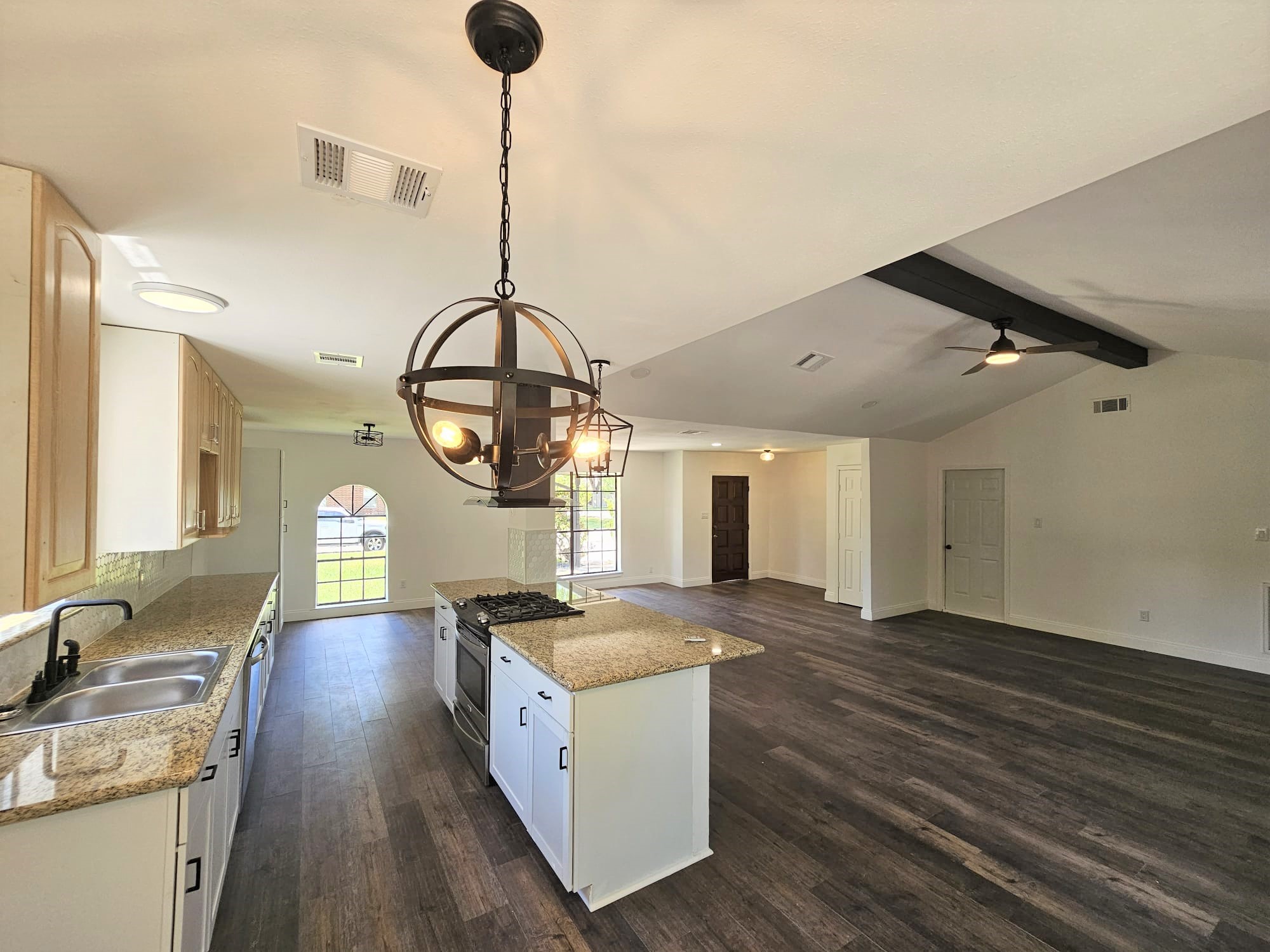 11250 Concho Street Houston TX 77072