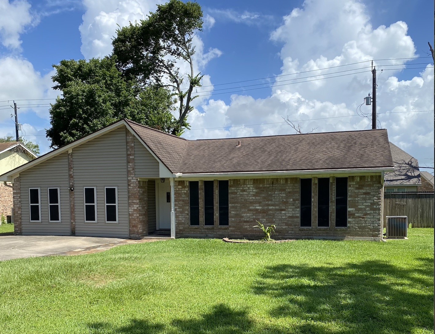 413 Oyster Creek Court Richwood TX 77531