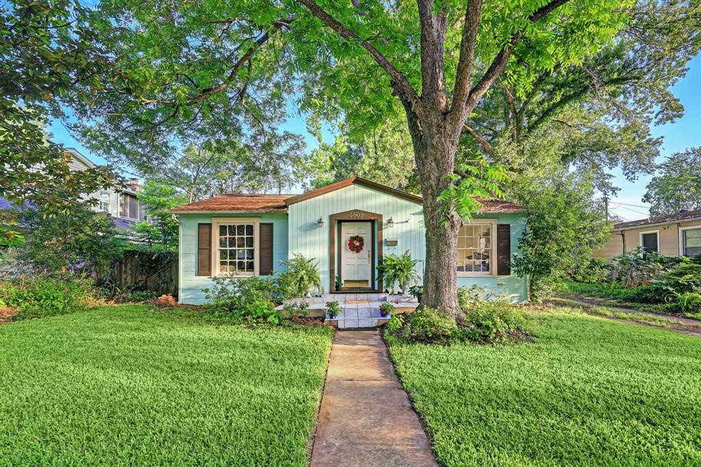 3809 Sunset Boulevard Houston TX 77005