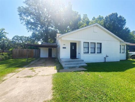 958 Milam Street Liberty TX 77575