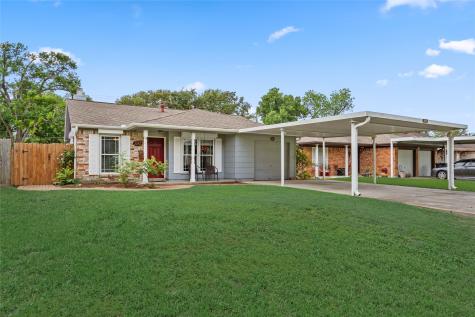 2523 5th Avenue N Texas City TX 77590