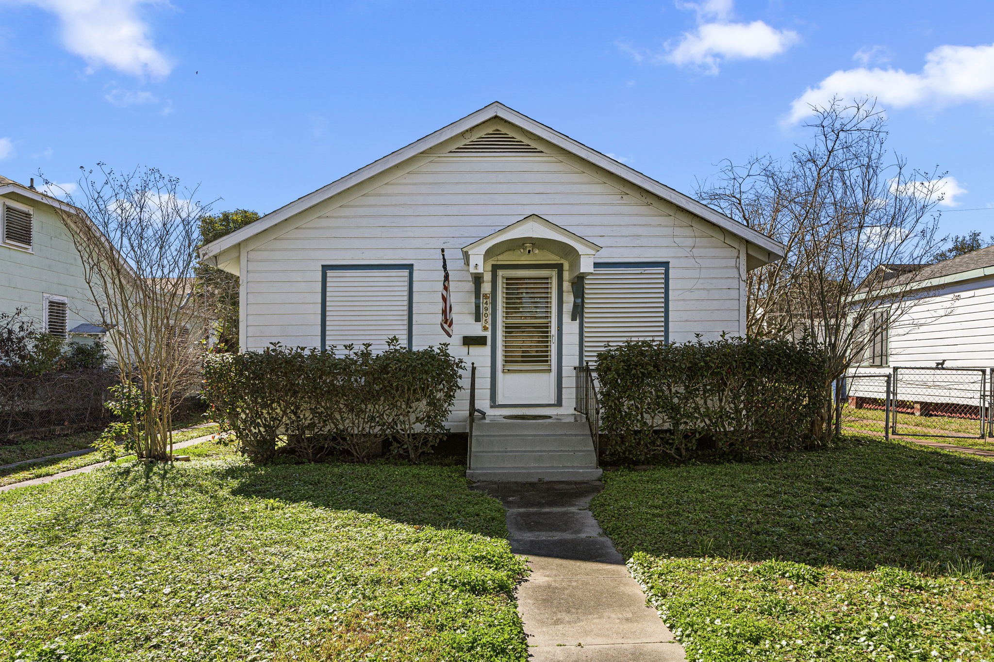 4905 Avenue Q 1/2 Galveston TX 77551