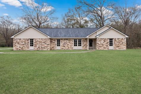 36044 Highway 105 Sour Lake TX 77659