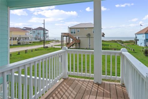 833 S Oneal Road Crystal Beach TX 77650