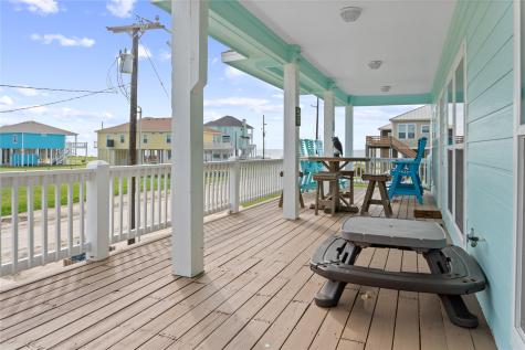 833 S Oneal Road Crystal Beach TX 77650