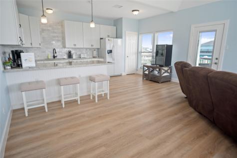 833 S Oneal Road Crystal Beach TX 77650