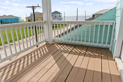 833 S Oneal Road Crystal Beach TX 77650