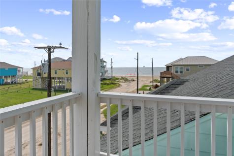 833 S Oneal Road Crystal Beach TX 77650