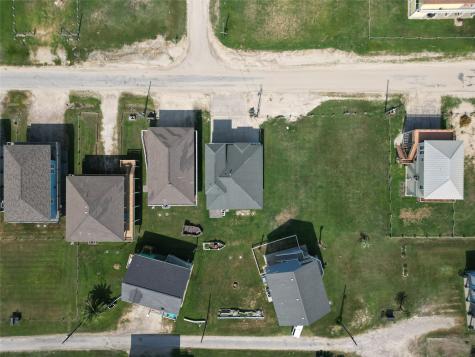 833 S Oneal Road Crystal Beach TX 77650