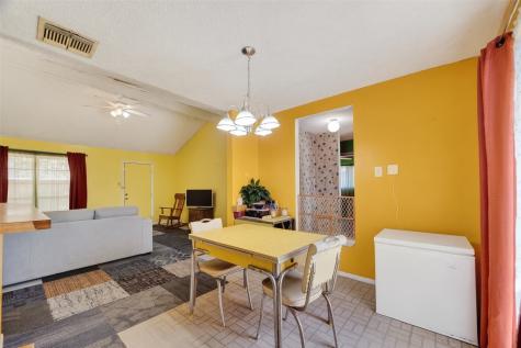 302 Windward Drive League City TX 77573