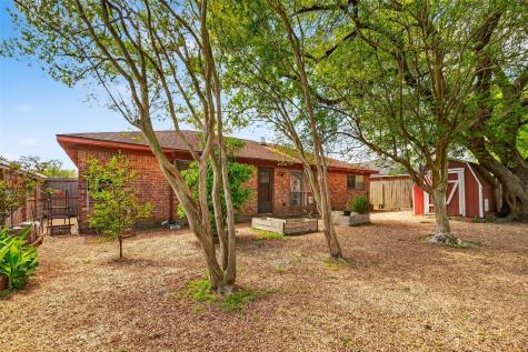 302 Windward Drive League City TX 77573