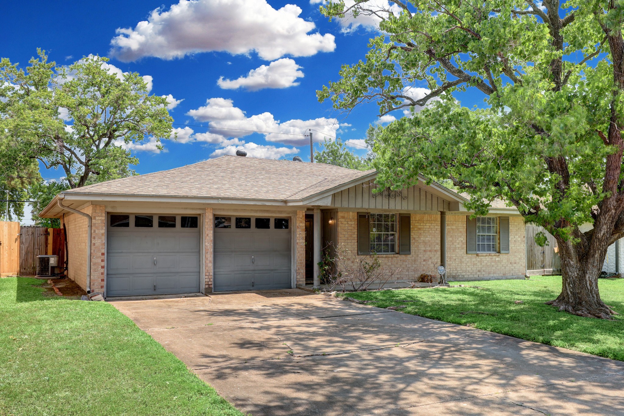 5506 Verdome Lane Houston TX 77092
