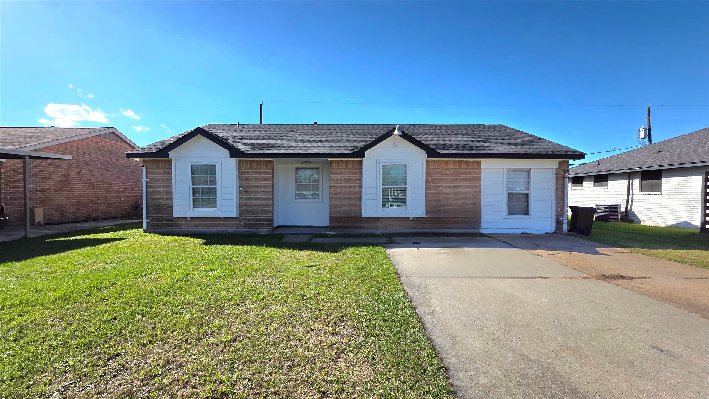 727 Dell Dale Street Channelview TX 77530