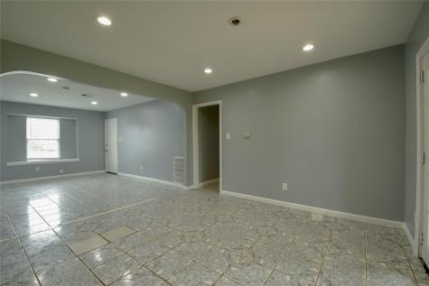 727 Dell Dale Street Channelview TX 77530