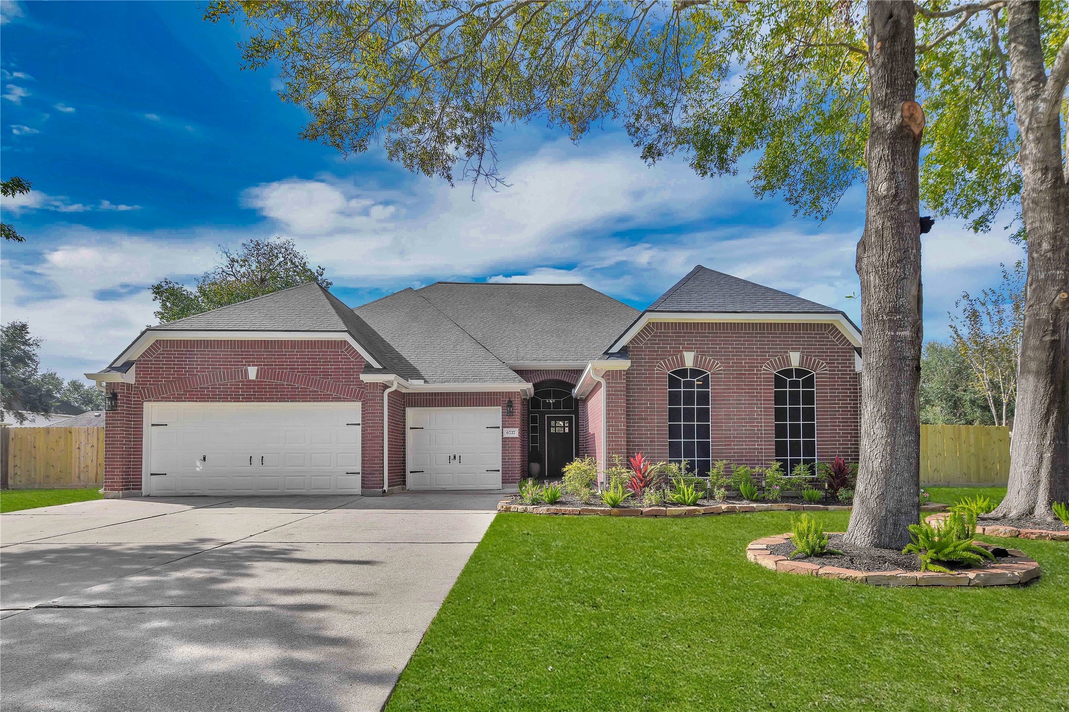 6727 Decatur Avenue Baytown TX 77521