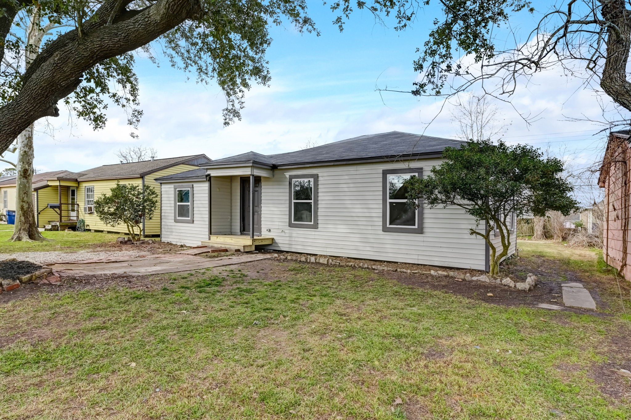 104 18th Avenue N Texas City TX 77590