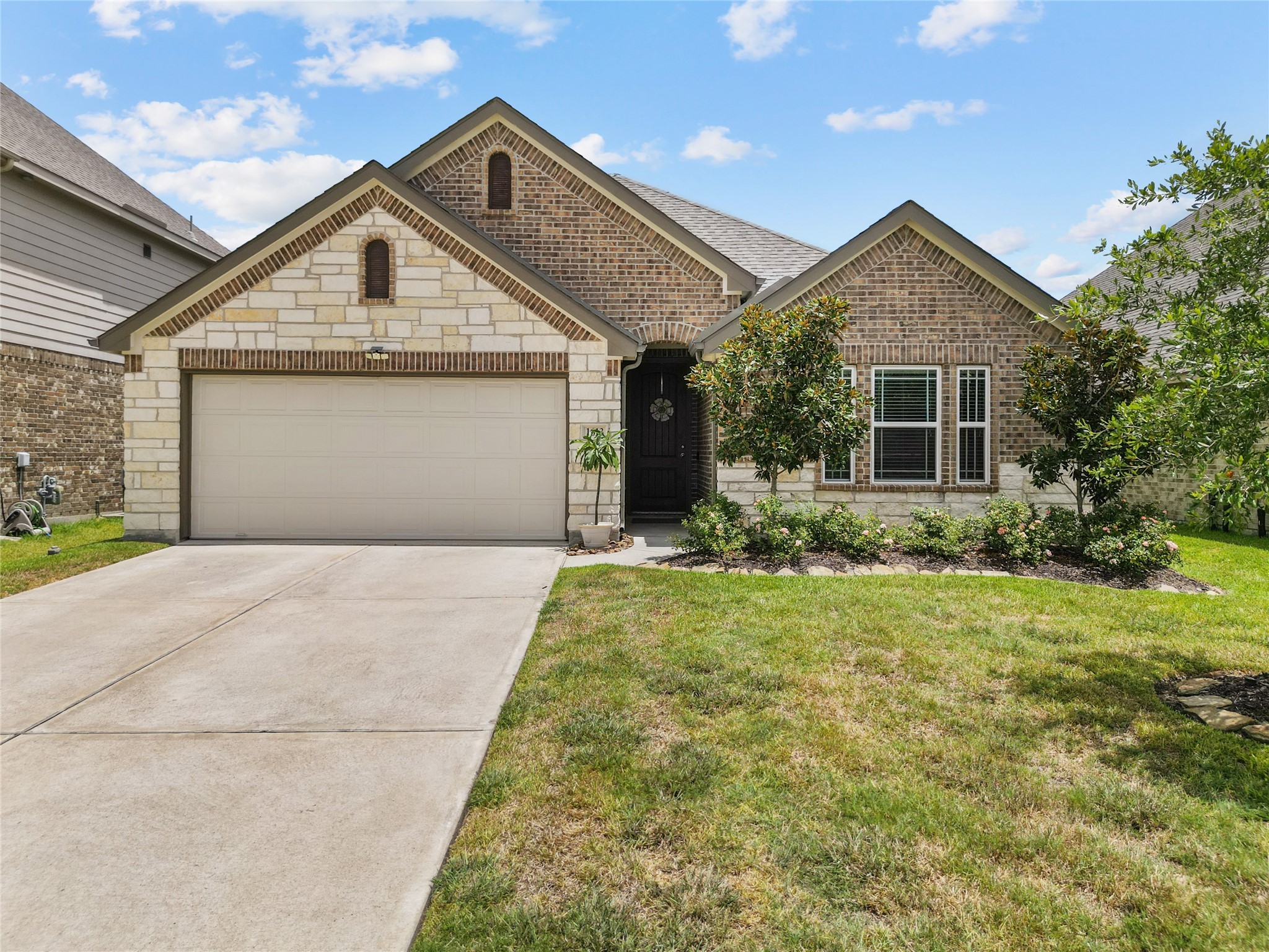 1613 Nacogdoches Valley Drive League City TX 77573
