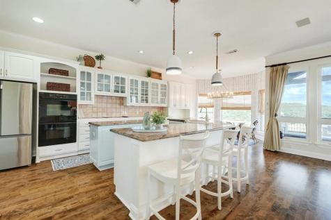 17902 Crystal Cove Jonestown TX 78645