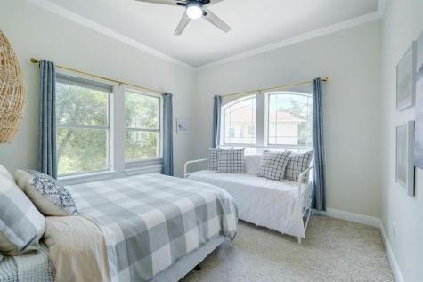 17902 Crystal Cove Jonestown TX 78645