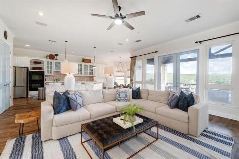 17902 Crystal Cove Jonestown TX 78645