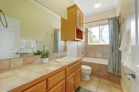17902 Crystal Cove Jonestown TX 78645