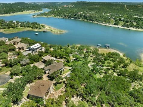 17902 Crystal Cove Jonestown TX 78645