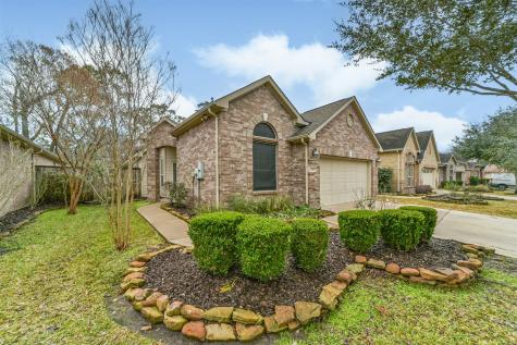 1216 N Riviera Circle Pearland TX 77581