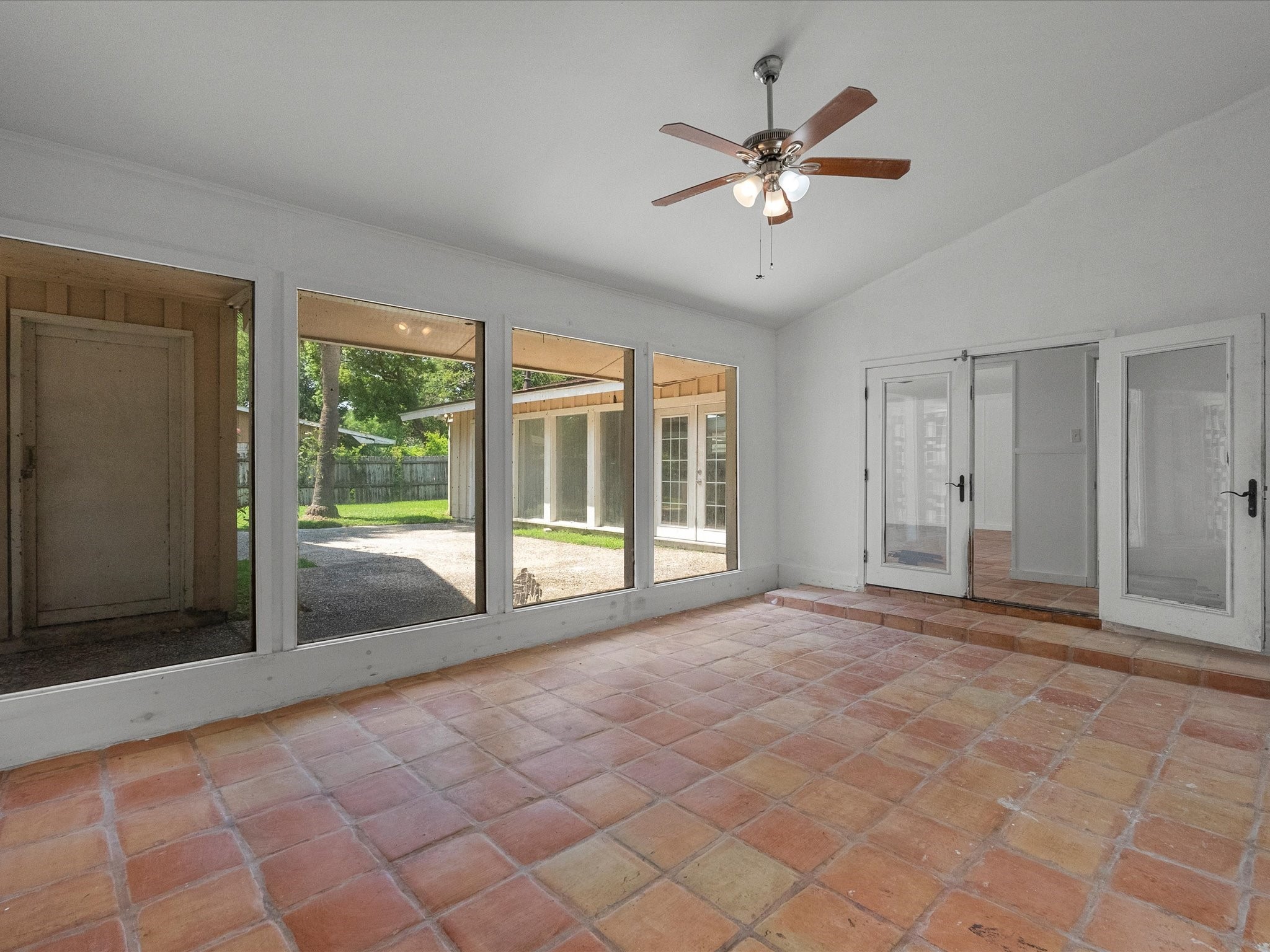 5004 Somerset Drive Baytown TX 77521