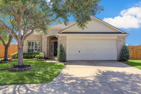2503 Lexington Court League City TX 77573