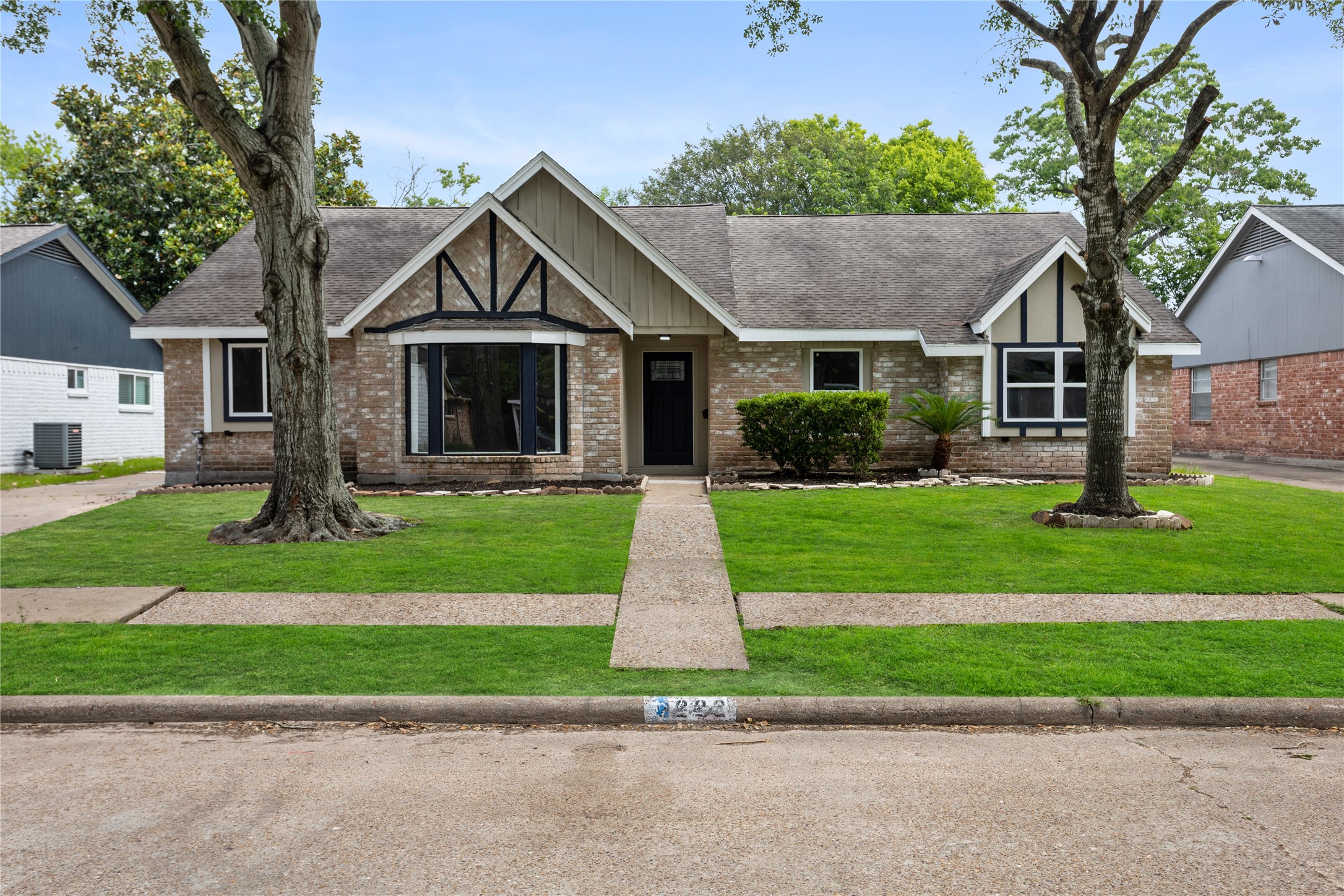 6222 Bankside Drive Houston TX 77096