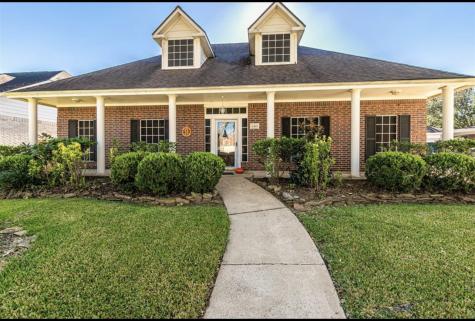 2419 Dixie Woods Drive Pearland TX 77581