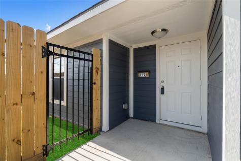 117 N 6th Street La Porte TX 77571