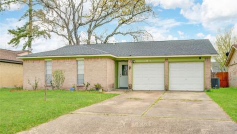 8614 Sherrywood Drive Houston TX 77044