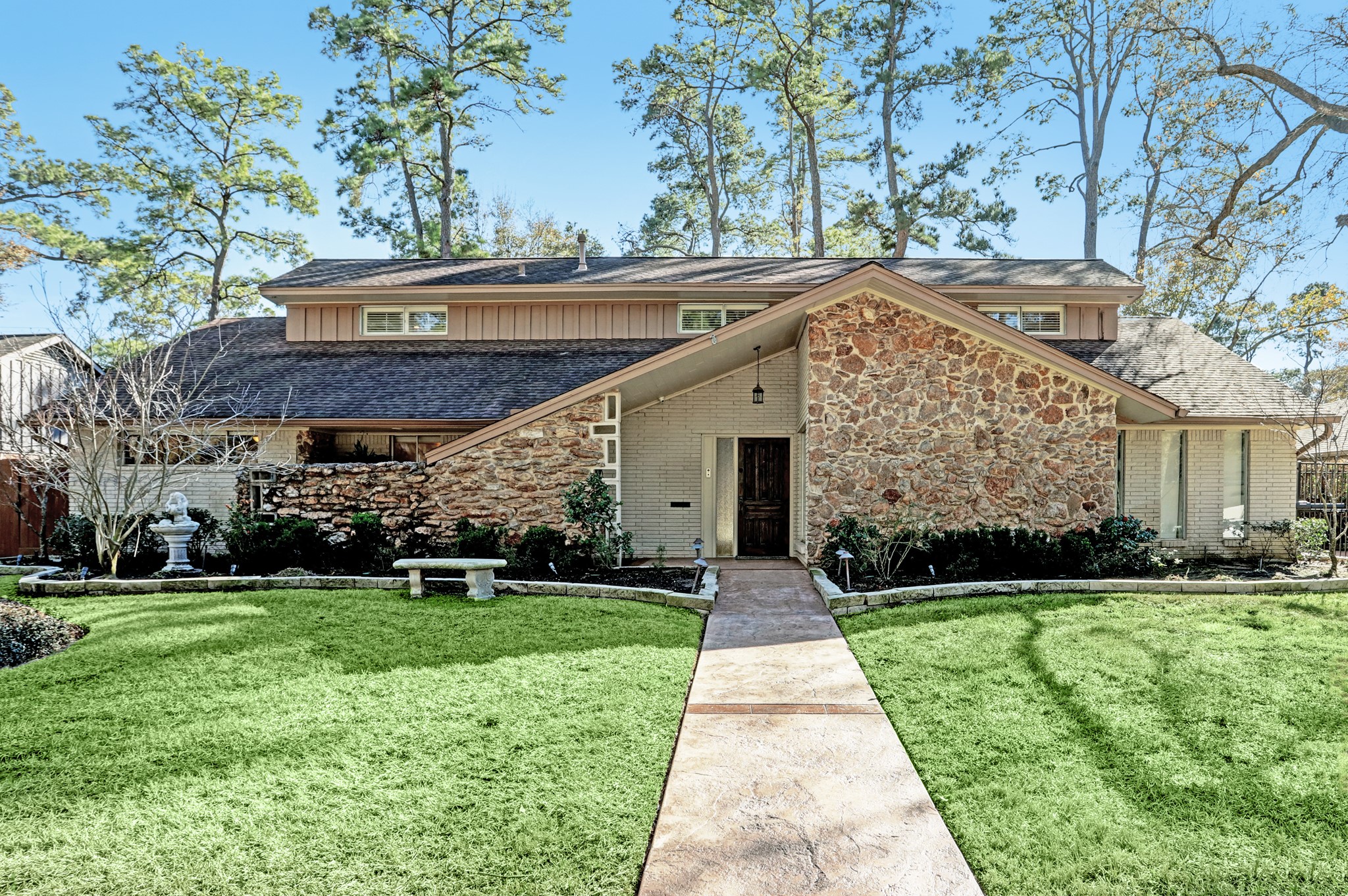 12311 Huntingwick Drive Houston TX 77024