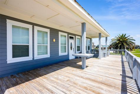 872 O Neil Road Crystal Beach TX 77650